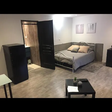 3eme Etage Ensoleillee Apartment *